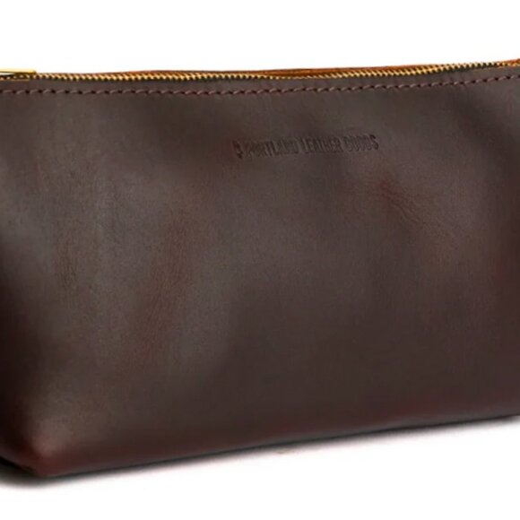 Portland Leather Utility Bag - Picture 3 of 4